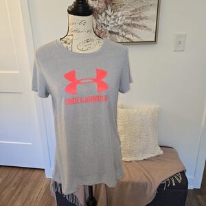 Women's Under Armour Tshirt